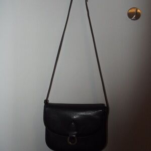 Black Leather Crossbody Bag (GoldPfeil)